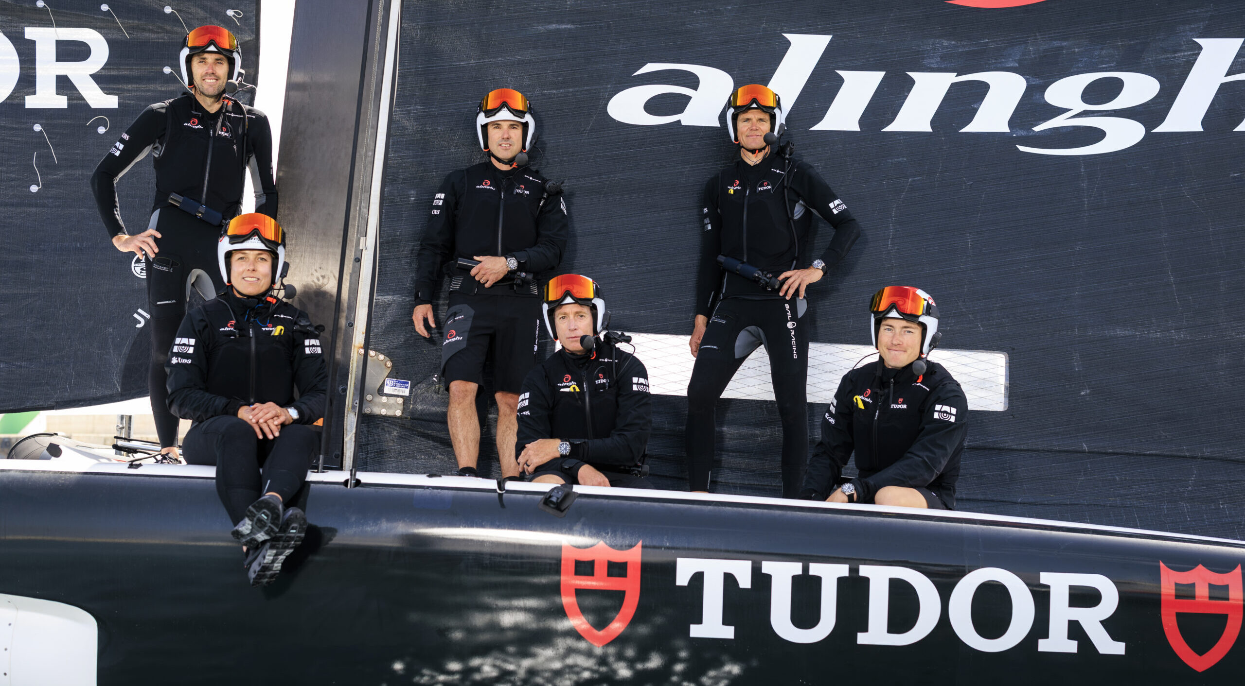 NICOLAS ROLAZ, NAVIGATEUR ROMAND DU TUDOR TEAM ALINGHI, RÉPOND À NOS QUESTIONS